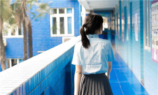 巴音郭楞如何找到一个可以帮助我生孩子的女人？